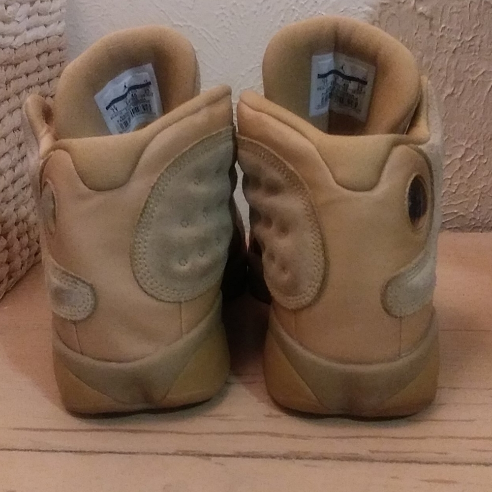 💙Jordan's 13 Retro sneakers💙 - Picture 3 of 7